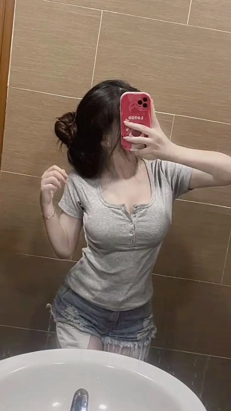Gái Xinh Trung Quốc Nude - Sự Quyến Rũ Nghẹt Thở 18