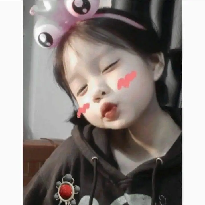 Hình Ảnh Bé Gái Dễ Thương - Bộ Ảnh Ngộ Nghĩnh 3