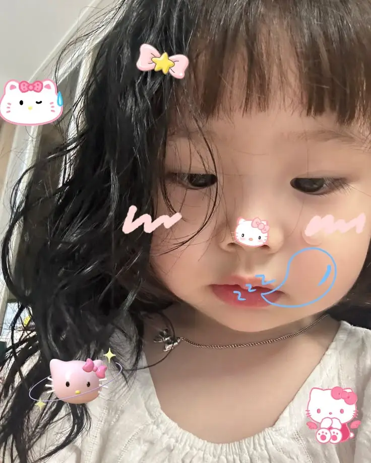 Hình Ảnh Bé Gái Dễ Thương - Bộ Ảnh Ngộ Nghĩnh 30