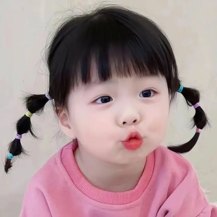 Hình Ảnh Bé Gái Dễ Thương - Bộ Ảnh Ngộ Nghĩnh 68