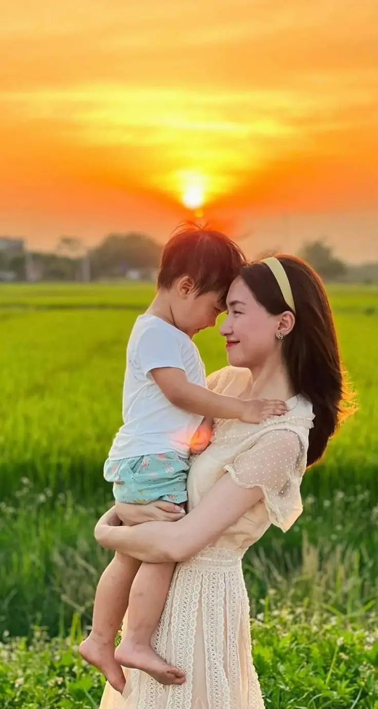 Hình Ảnh Bố Và Con Gái - Tình Yêu Gia Đình Trong Từng Khung Hình 21
