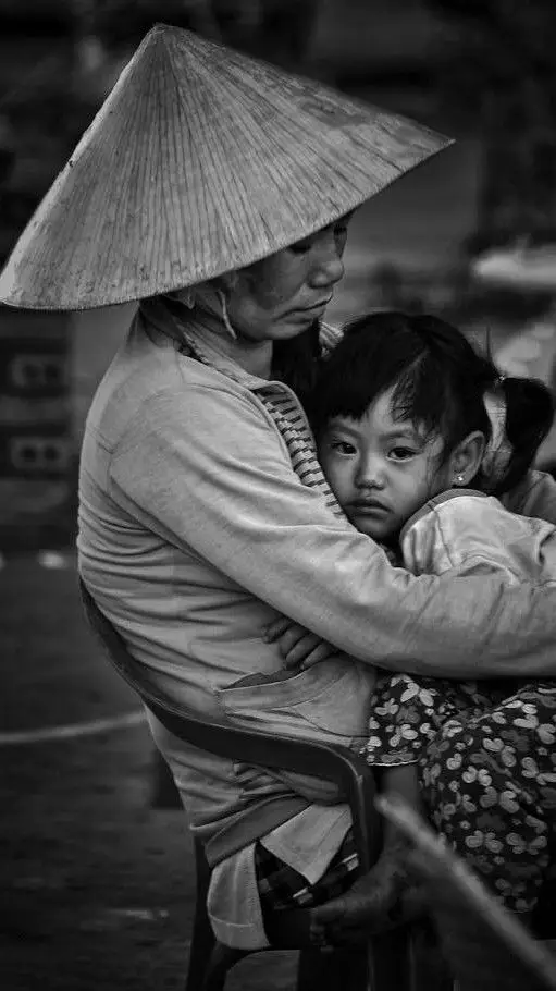 Hình Ảnh Cha và Con Gái Ý Nghĩa: Gắn Kết Tình Cảm Gia Đình 45