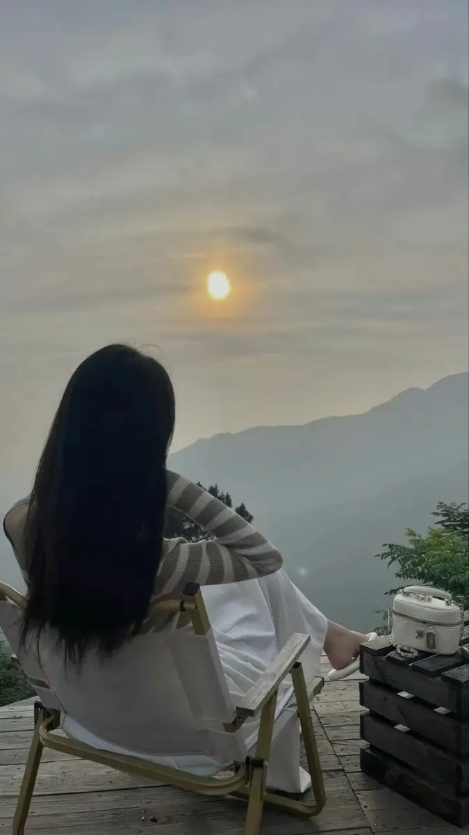 Hình Ảnh Cô Gái Che Mặt Độc Đáo 49