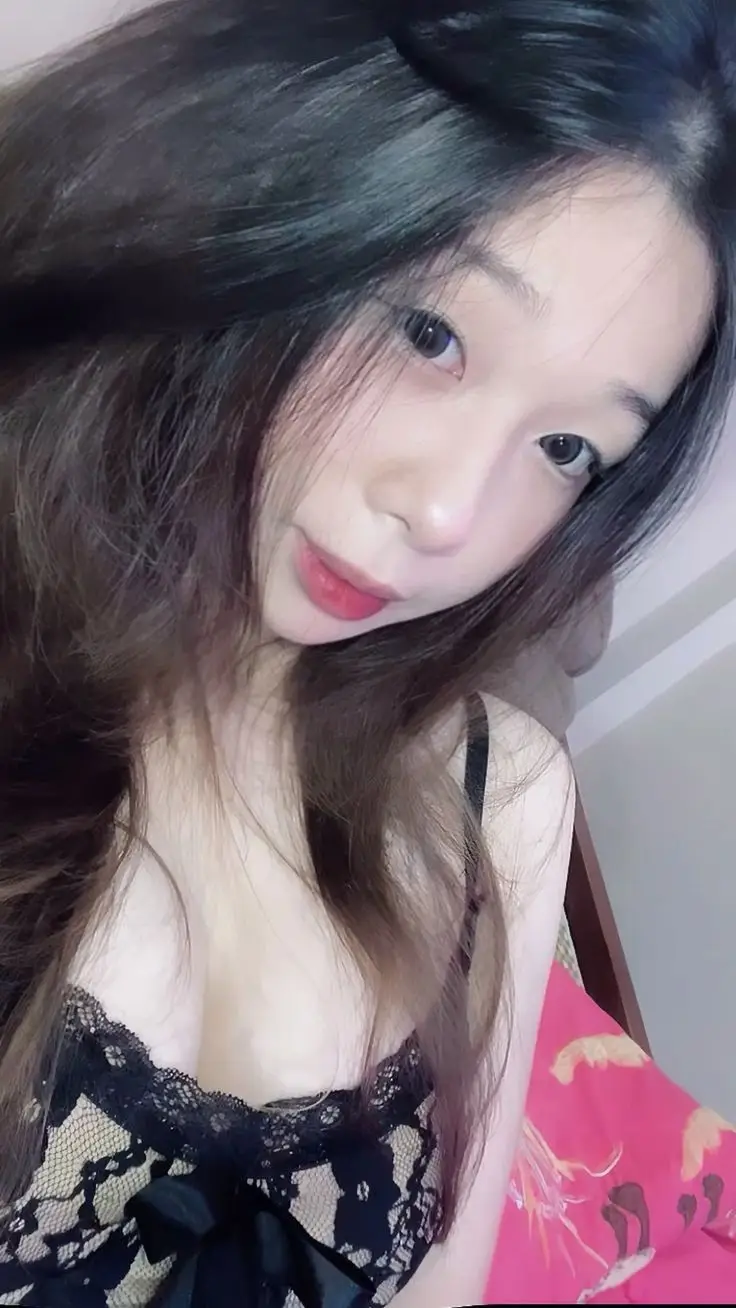 Hình Ảnh Con Gái Cute Nổi Bật 16