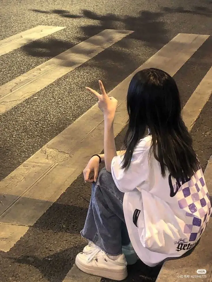 Hình Ảnh Con Gái Cute Nổi Bật 21