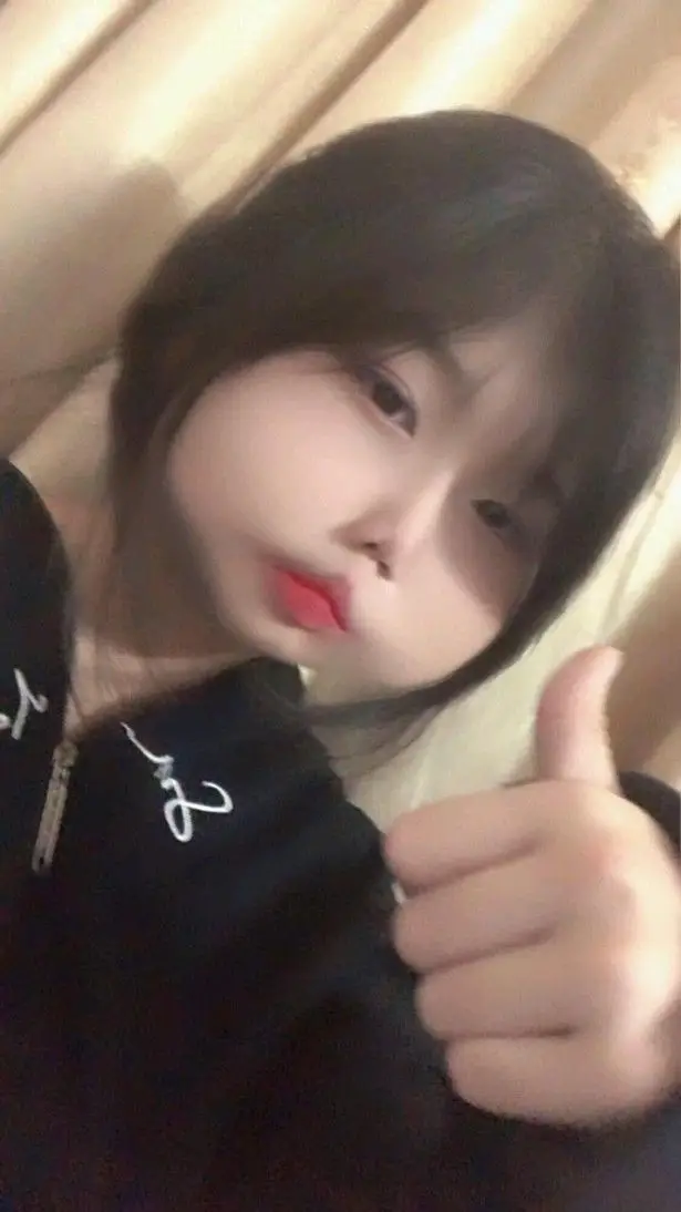 Hình Ảnh Con Gái Cute Nổi Bật 39