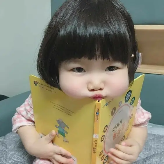 Hình ảnh em bé gái đáng yêu - Kho tàng hình ảnh ngọt ngào 22