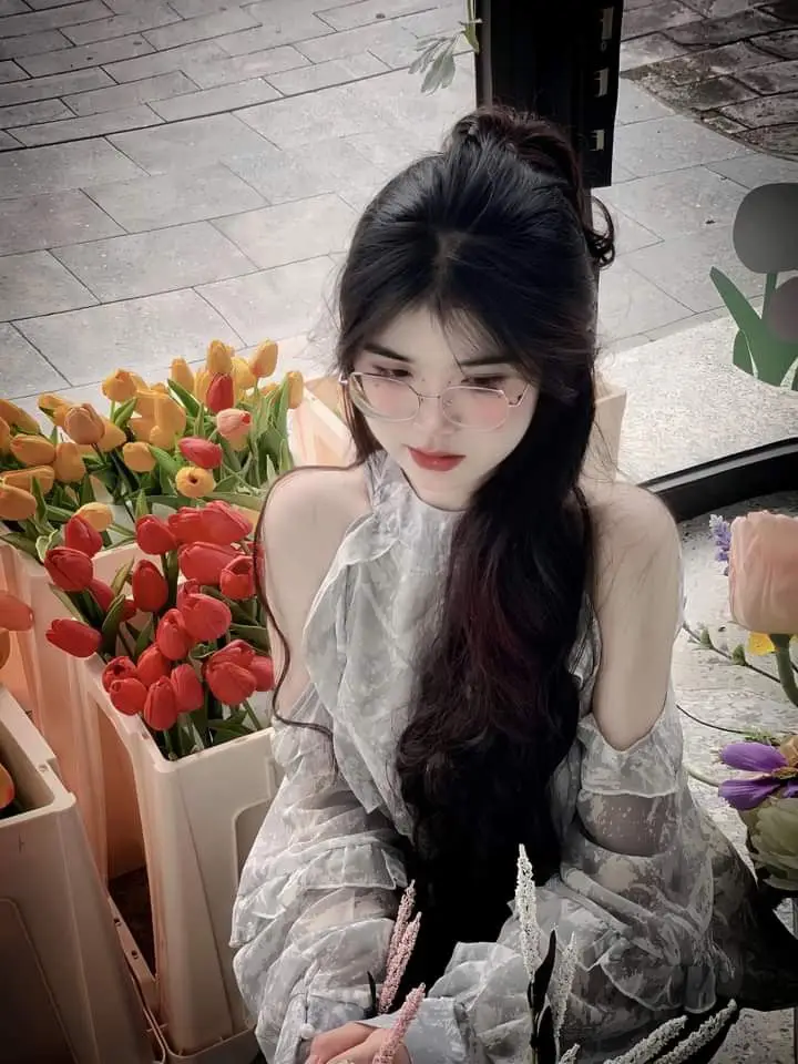 Hình Ảnh Gái Đẹp Nhất Việt Nam - Nét Đẹp Vượt Thời Gian 53