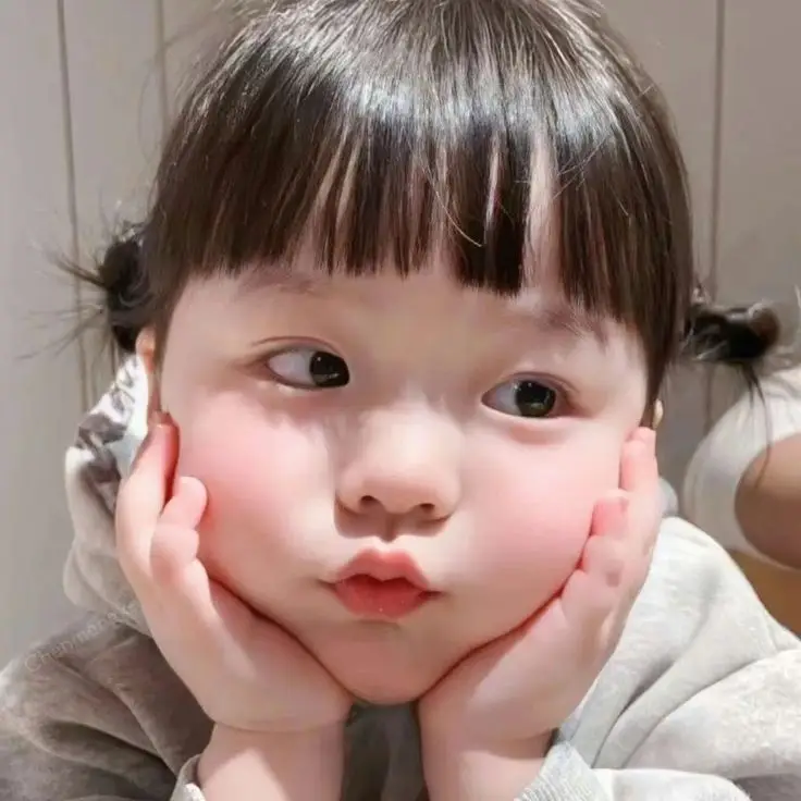 Hình Bé Gái Đáng Yêu - Kho Khoảnh Khắc Ngọt Ngào 3