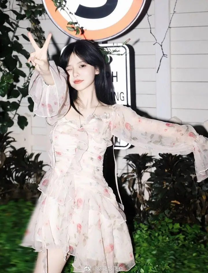 Hình Gái Xinh Hàn Quốc Duyên Dáng 3