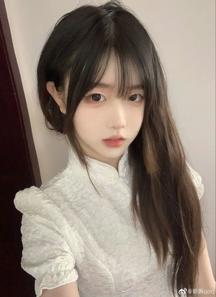 Hình Gái Xinh Hàn Quốc Duyên Dáng 10