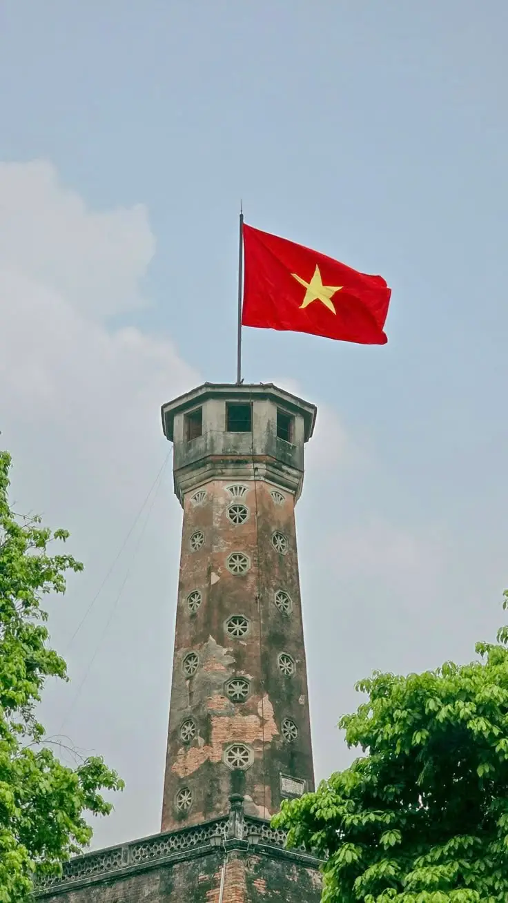 Hình nền cờ Việt Nam cho điện thoại thể hiện tự hào dân tộc 42