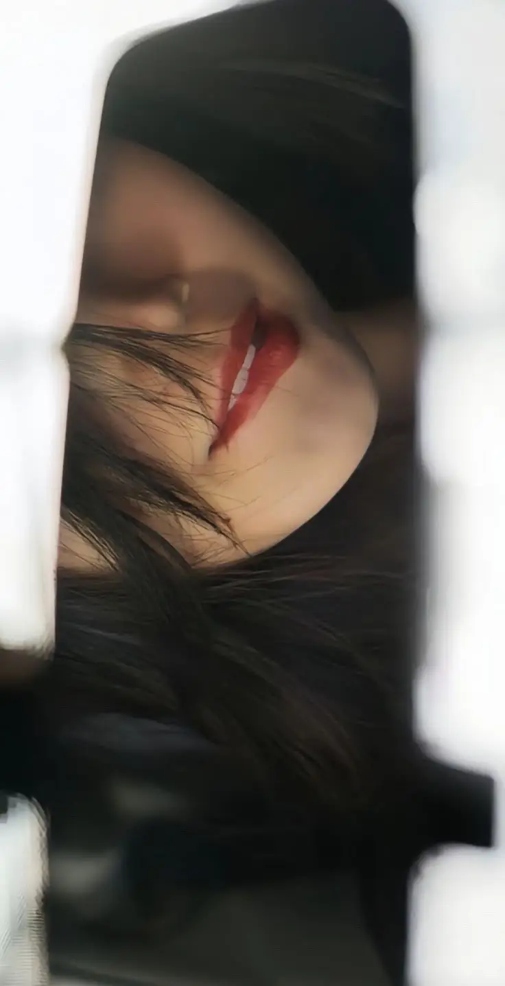 Hình nền cute nữ ngầu cho điện thoại và máy tính 17
