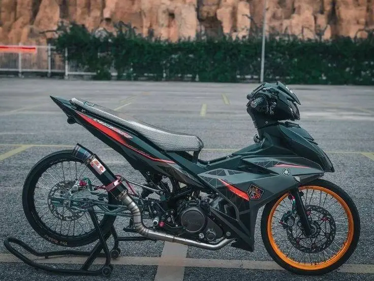 Hình nền Exciter 150 độ kiểng ấn tượng cho biker 12
