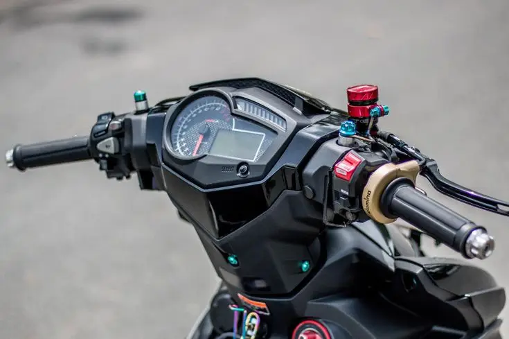 Hình nền Exciter 150 độ kiểng ấn tượng cho biker 24