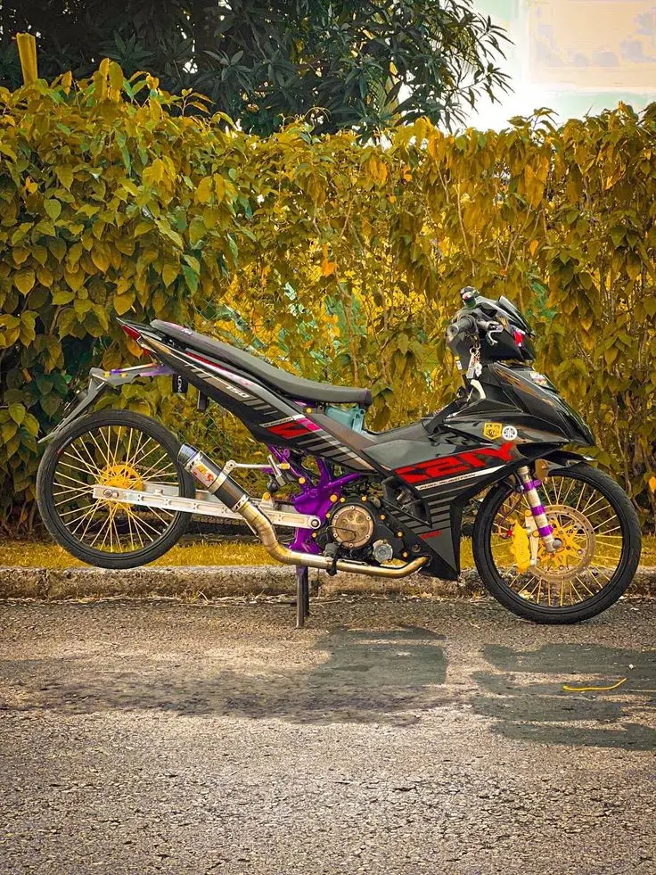 Hình nền Exciter 150 độ kiểng ấn tượng cho biker 48