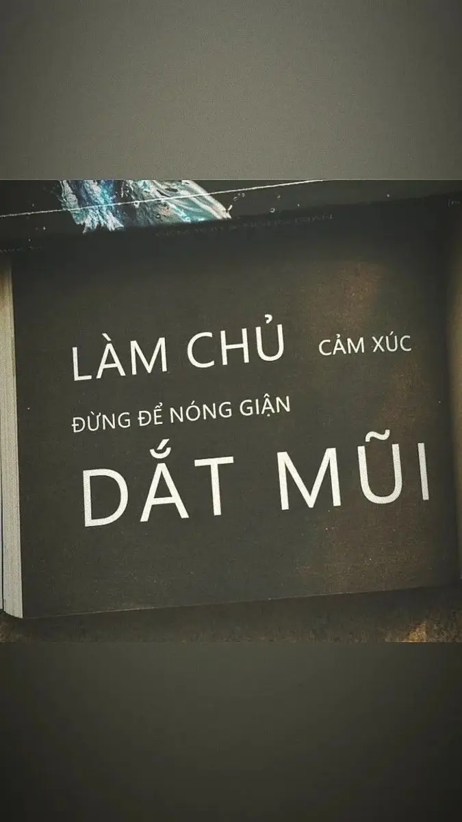 Hình Nền Điện Thoại Buồn Về Tình Yêu: Bộ Sưu Tập Cảm Xúc 50