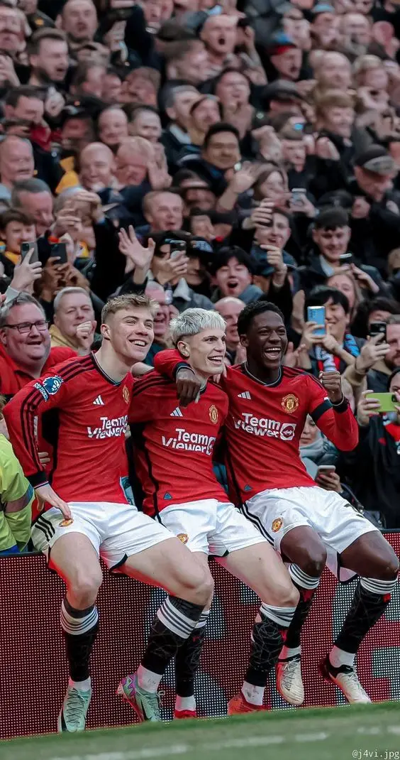 Hình nền Manchester United đẹp cho điện thoại fan cuồng 20
