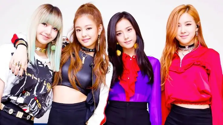 Hình nền máy tính Rose Blackpink đẹp và ấn tượng 76