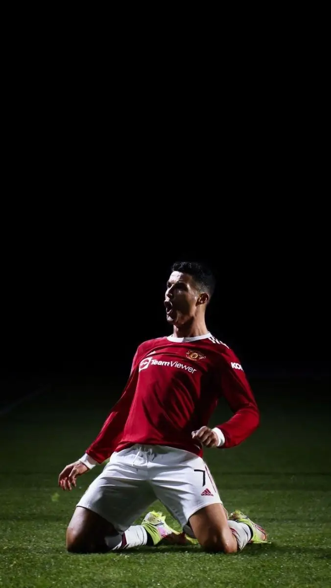 Hình nền Ronaldo đẹp nhất cho những người yêu bóng đá 32