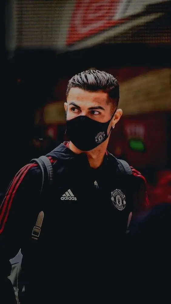 Hình nền Ronaldo đẹp nhất cho những người yêu bóng đá 46
