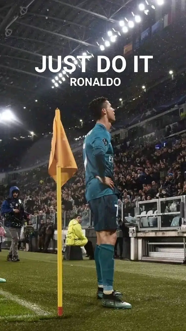 Hình nền Ronaldo MU 4K - Niềm đam mê bóng đá mãnh liệt 31