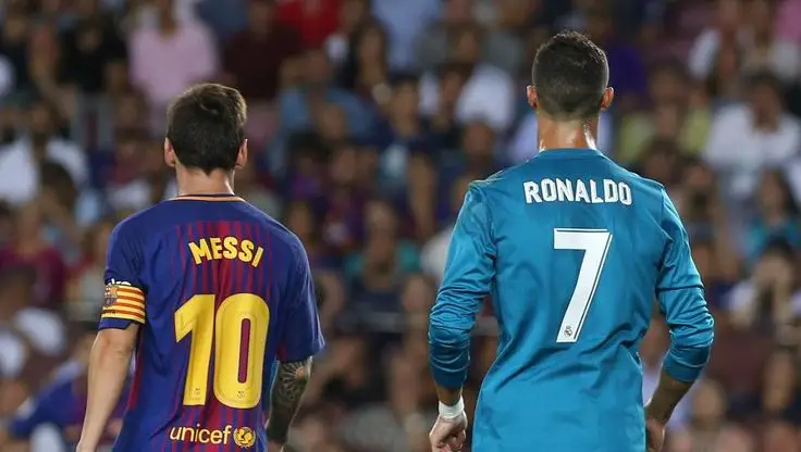 Hình nền Ronaldo và Messi - Cuộc chiến không bao giờ kết thúc 41
