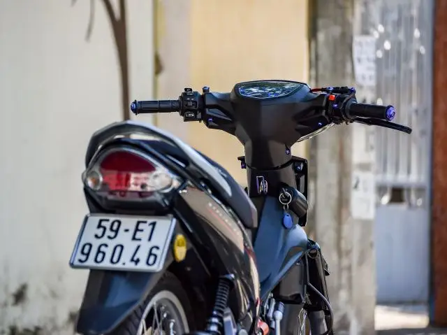 Hình nền xe Sirius độ kiểng đẹp mắt cho điện thoại 7