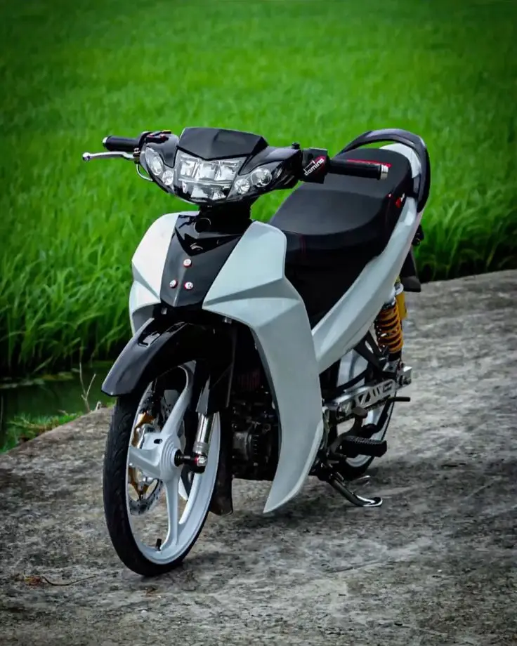 Hình nền xe Sirius độ kiểng đẹp mắt cho điện thoại 11