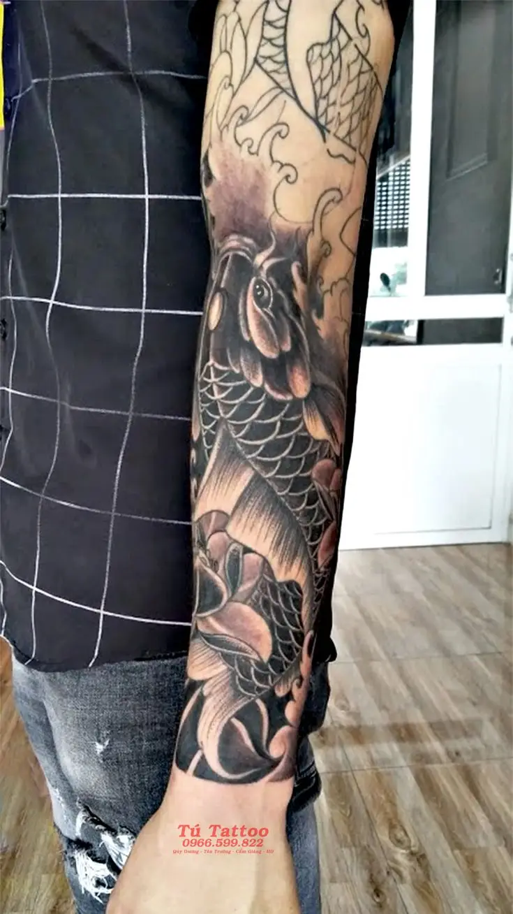 Hình Xăm Cá Chép Full Lưng Trắng Đen - Ý Nghĩa Và Đẹp Đến Từng Chi Tiết 55