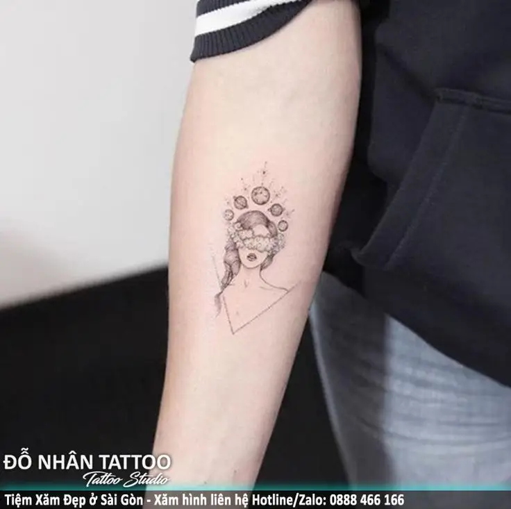 Hình Xăm Cánh Tay Nữ - Những Mẫu Hình Đẹp và Phá Cách 52