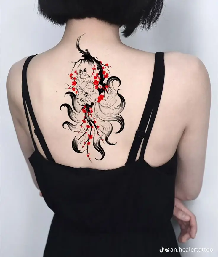 Hình Xăm Cáo 9 Đuôi - Biểu Tượng Tâm Linh Vô Vàn 13