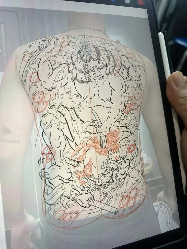 Hình Xăm Full Lưng Đi Khung - Nghệ Thuật Trang Trí Độc Đáo 44