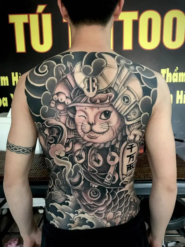 Hình Xăm Full Lưng Mèo Thần Tài: Tìm Hiểu Về Biểu Tượng Phú Quý 6