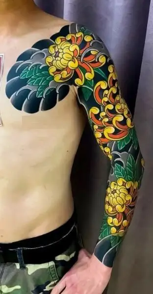 Hình Xăm Hoa Cúc Nhật Cổ Full Tay: Sự Kết Hợp Hoàn Hảo Giữa Nghệ Thuật Và Tự Nhiên 17