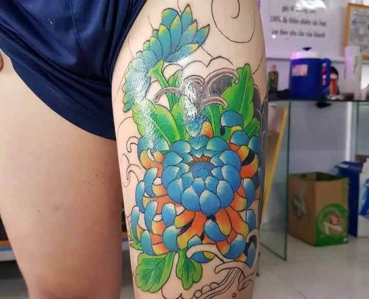 Hình Xăm Hoa Mẫu Đơn Ở Chân - Tạo Dáng Kín Đáo và Sang Trọng 29