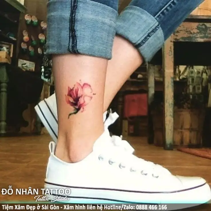 Hình Xăm Hoa Mẫu Đơn Ở Chân - Tạo Dáng Kín Đáo và Sang Trọng 59