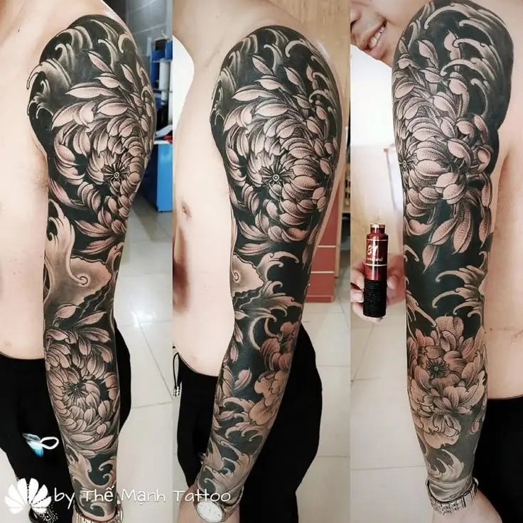 Ý nghĩa hình xăm hoa mẫu đơn trắng đen trong nghệ thuật xăm 11