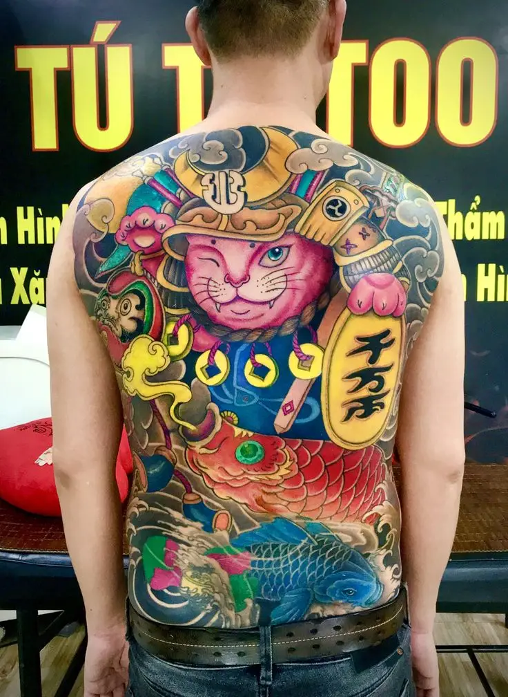 Ý Nghĩa Hình Xăm Mèo Thần Tài Full Lưng 56