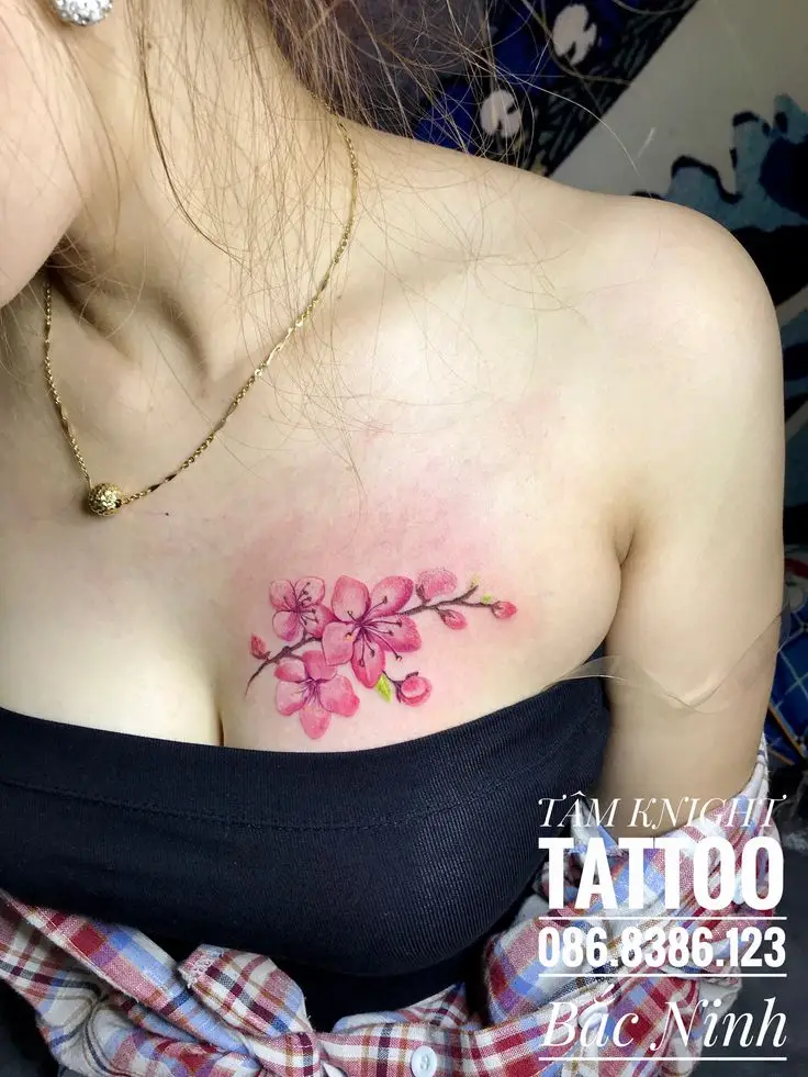 Hình Xăm Ngực Cho Nữ - Những Mẫu Thiết Kế Đẹp Và Ý Nghĩa 14