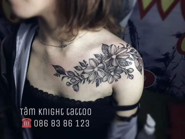 Hình Xăm Ngực Cho Nữ - Những Mẫu Thiết Kế Đẹp Và Ý Nghĩa 55