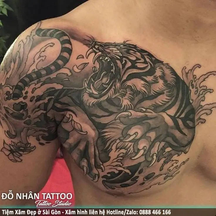 Khám phá hình xăm ngực đẹp nam: Nghệ thuật và cá tính 48