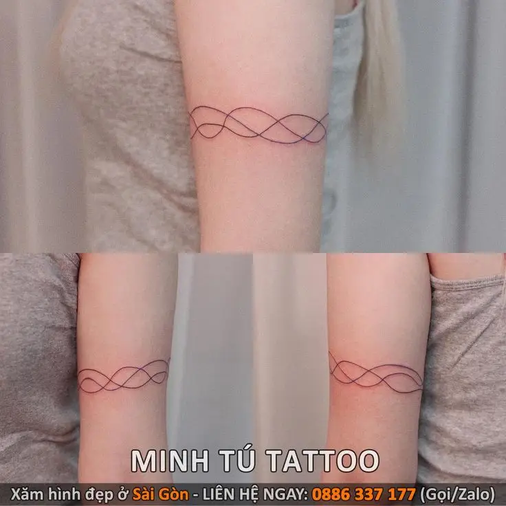 Hình xăm ở bắp tay nữ mini - Sự tinh tế trong từng chi tiết 7