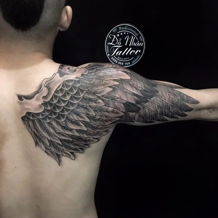 Hình Xăm Đôi Cánh Sau Lưng Cho Nam: Biểu Tượng Của Tự Do 68