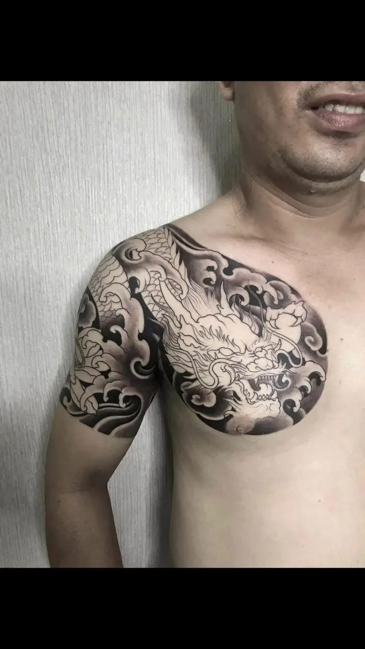 Sự sống động trong hình xăm rồng bắp tay 47