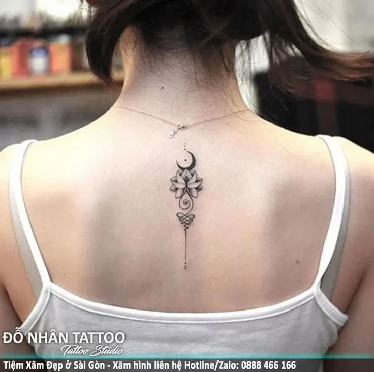Hình Xăm Sau Gáy Cho Nữ: Đẹp, Cá Tính Và Ý Nghĩa 34