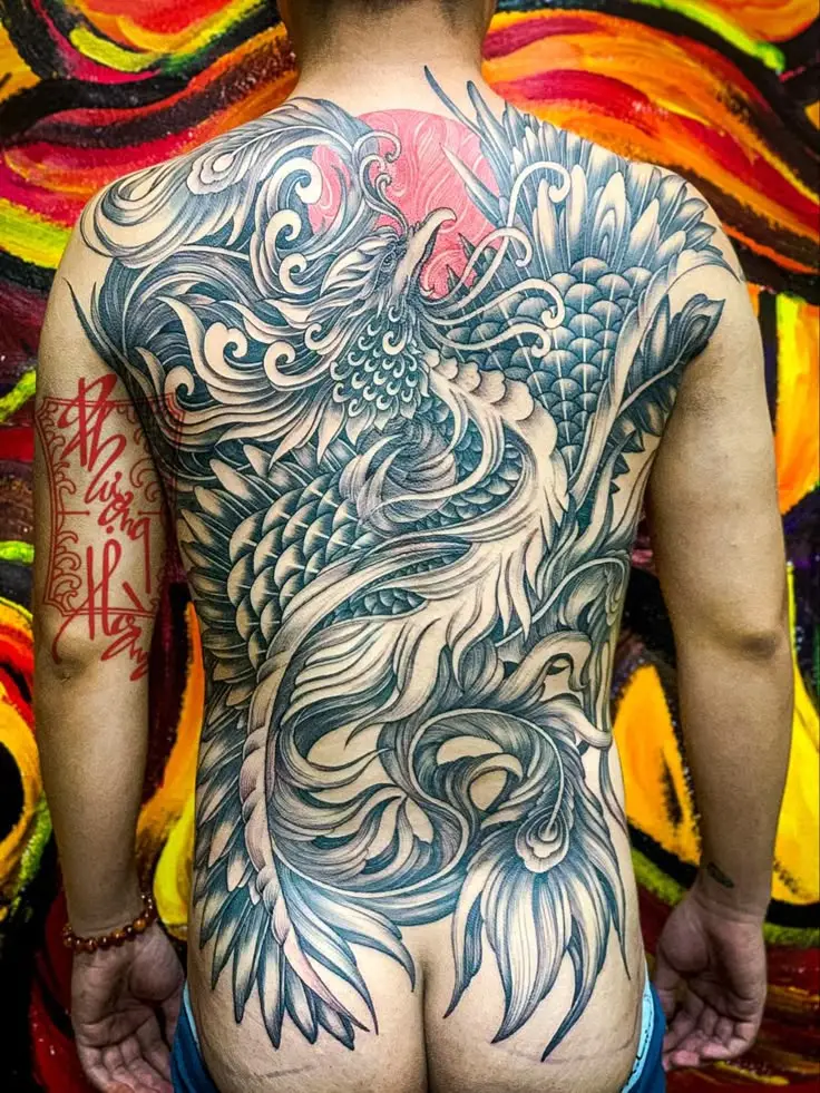 Hình Xăm Trắng Đen Full Lưng - Nghệ Thuật Và Sự Đẹp Từ Đơn Giản 46