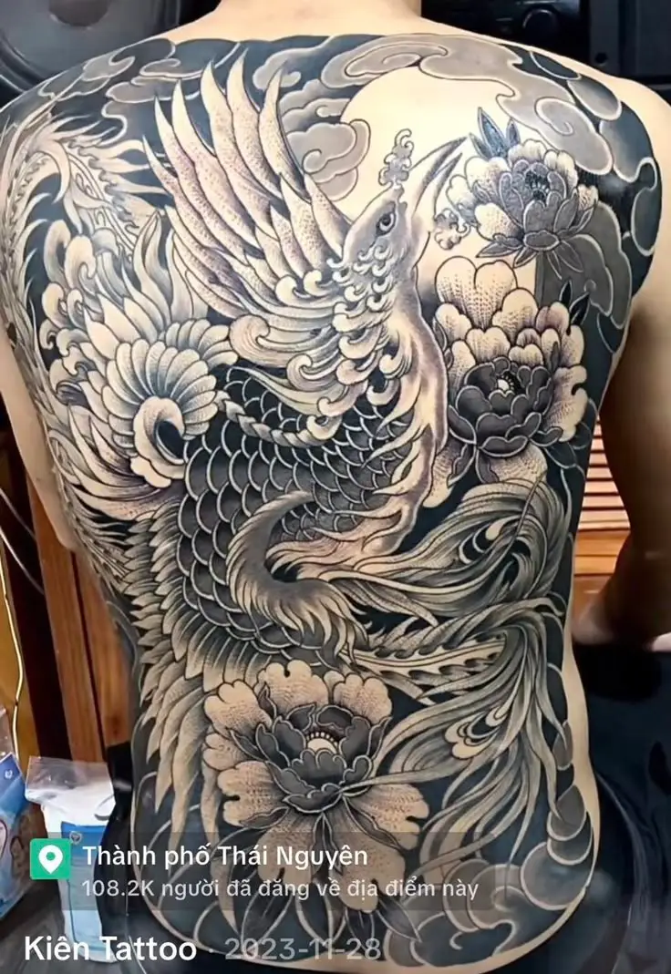 Hình Xăm Trắng Đen Full Lưng - Nghệ Thuật Và Sự Đẹp Từ Đơn Giản 66