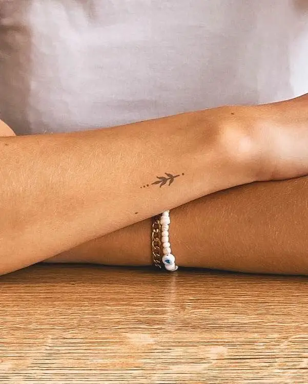 Hình Xăm Trên Bàn Tay - Nghệ Thuật Tinh Tế Và Đặc Biệt 28