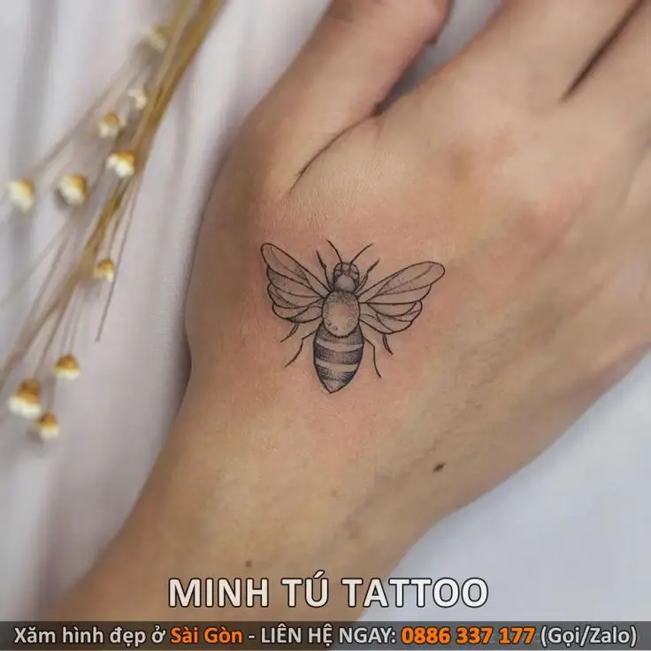 Hình Xăm Trên Bàn Tay - Nghệ Thuật Tinh Tế Và Đặc Biệt 34